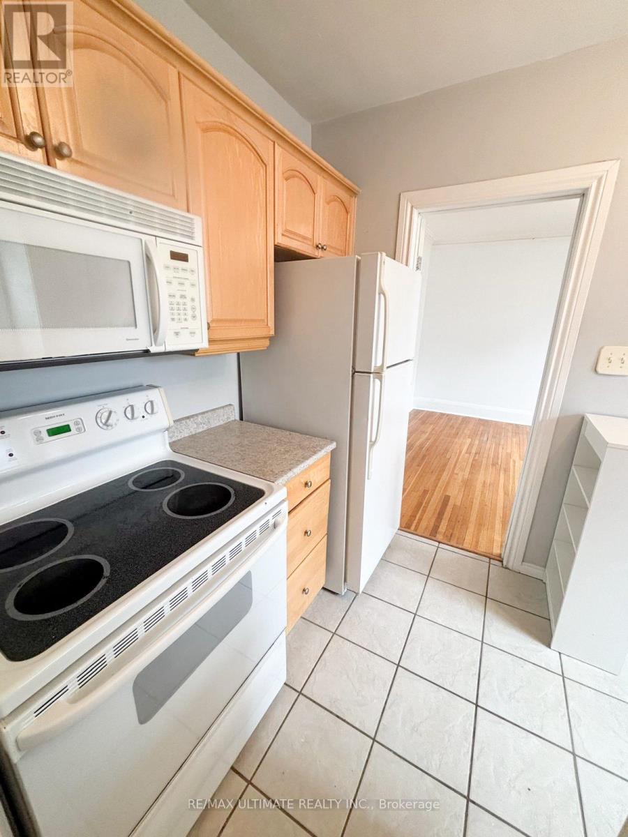 5 - 20 Roselawn Avenue, Toronto, Ontario  M4R 1E4 - Photo 2 - C12206180