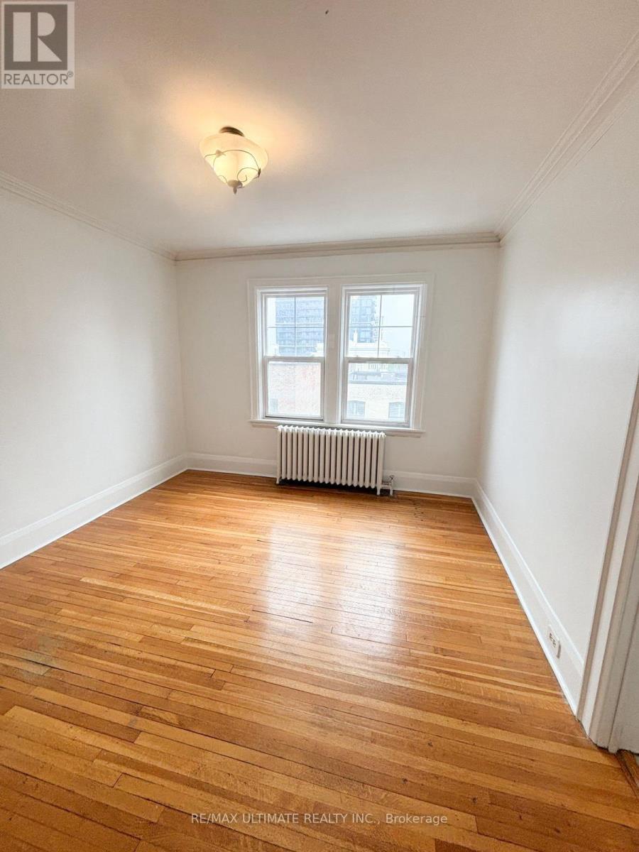 5 - 20 Roselawn Avenue, Toronto, Ontario  M4R 1E4 - Photo 7 - C12206180