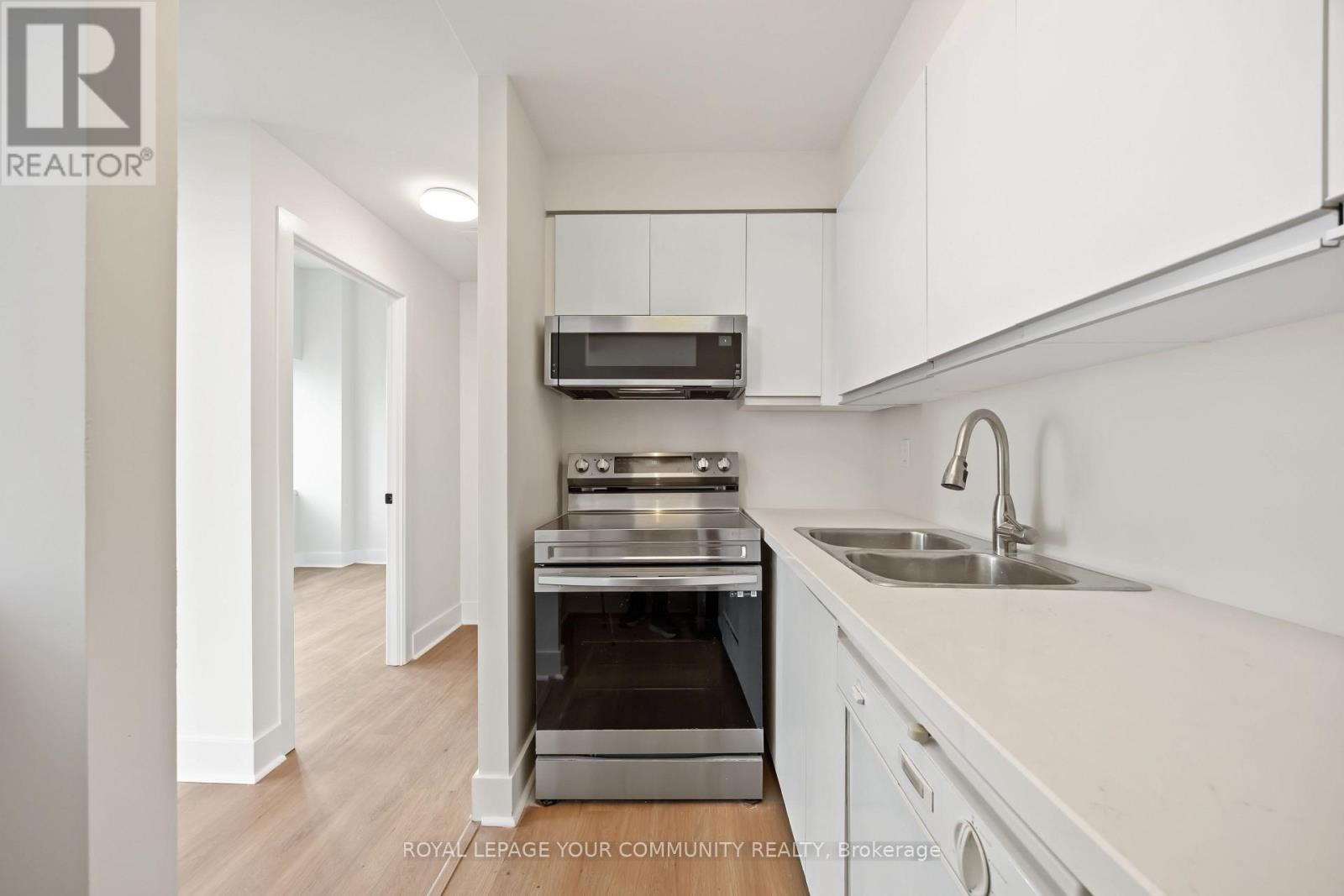 902 - 1901 Yonge Street, Toronto, Ontario  M4S 1Y6 - Photo 15 - C12206182