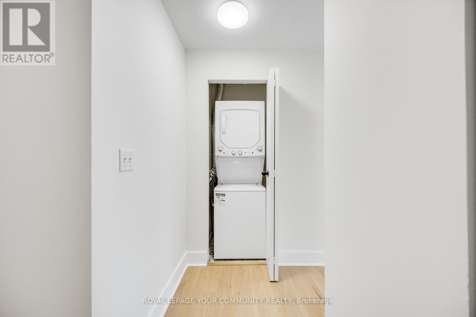 902 - 1901 Yonge Street, Toronto, Ontario  M4S 1Y6 - Photo 24 - C12206182