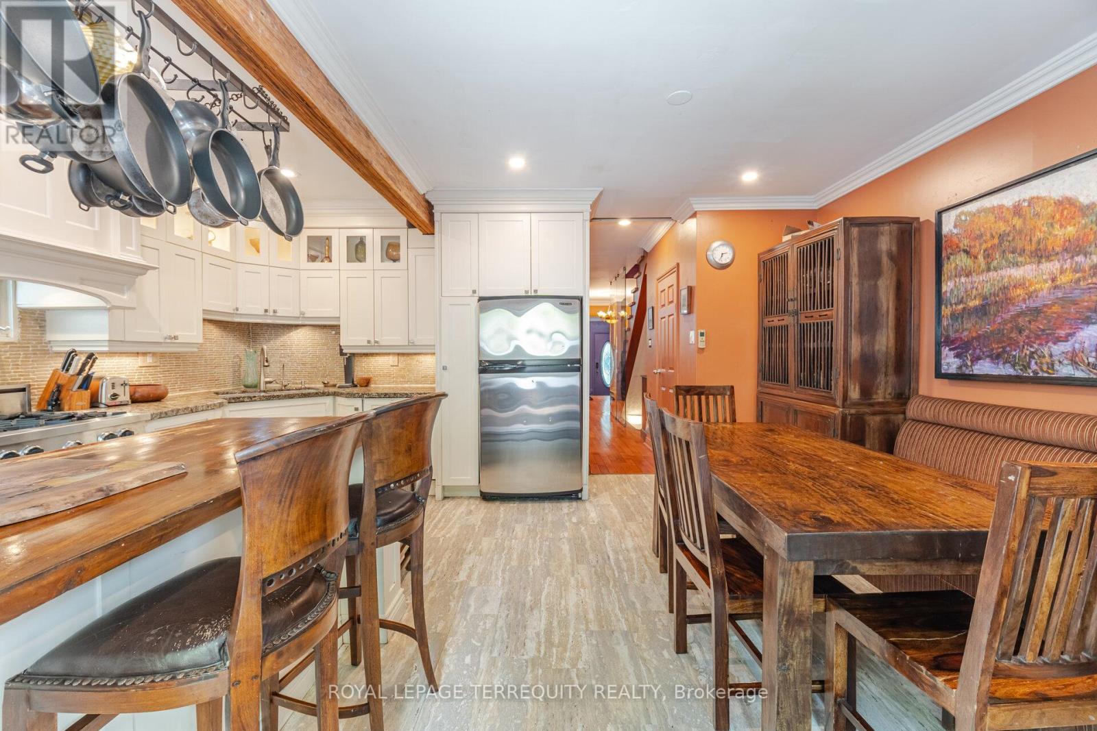 329 Glen Road, Toronto, Ontario  M4W 2X4 - Photo 18 - C12206203