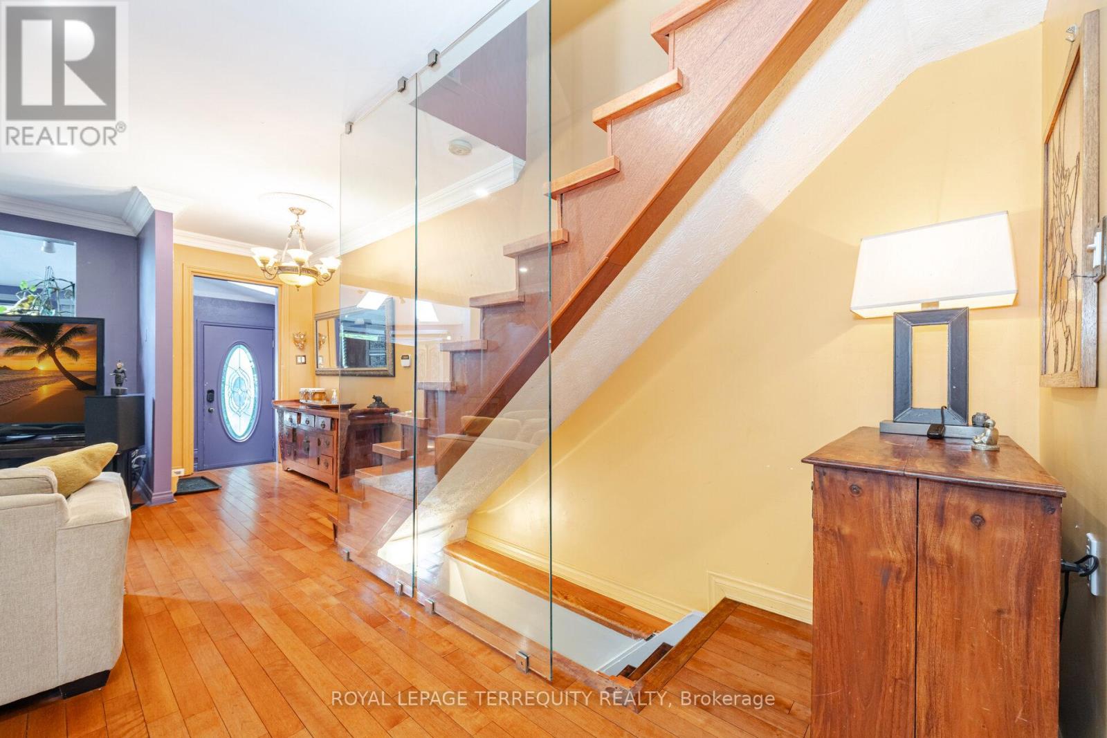 329 Glen Road, Toronto, Ontario  M4W 2X4 - Photo 31 - C12206203