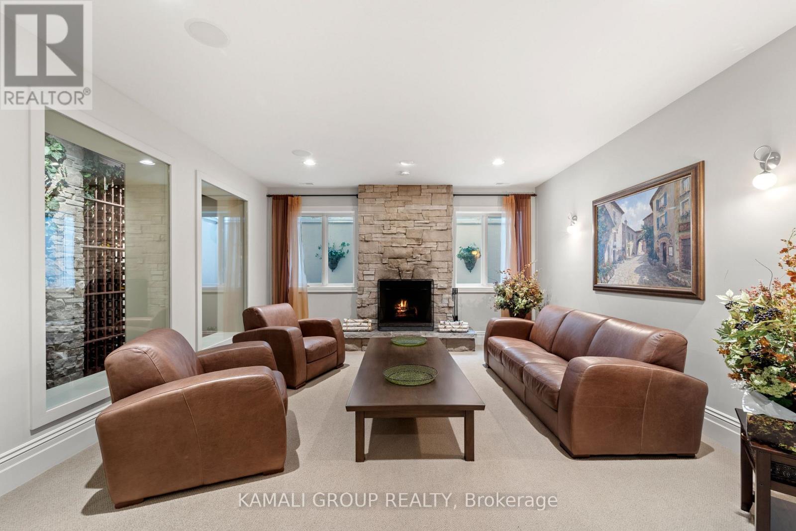 39 Rollscourt Drive, Toronto, Ontario  M2L 1X6 - Photo 34 - C12206210