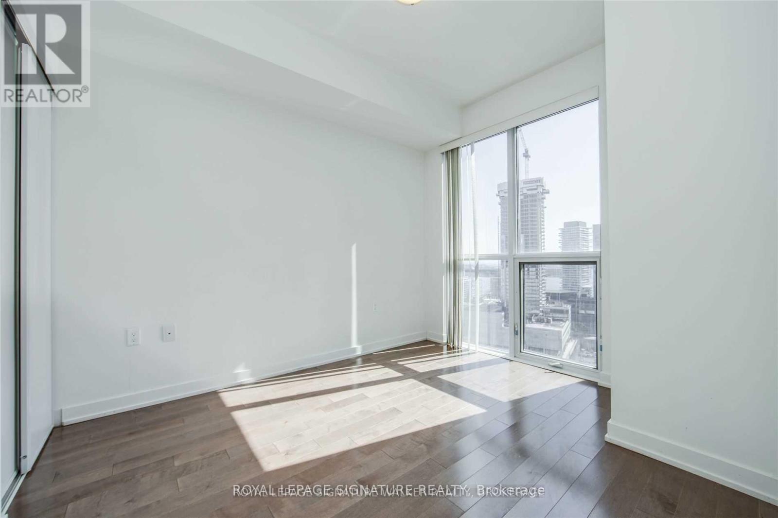 2101 - 1 The Esplanade Drive, Toronto (Waterfront Communities), Ontario  M5E 0A8 - Photo 12 - C12206214