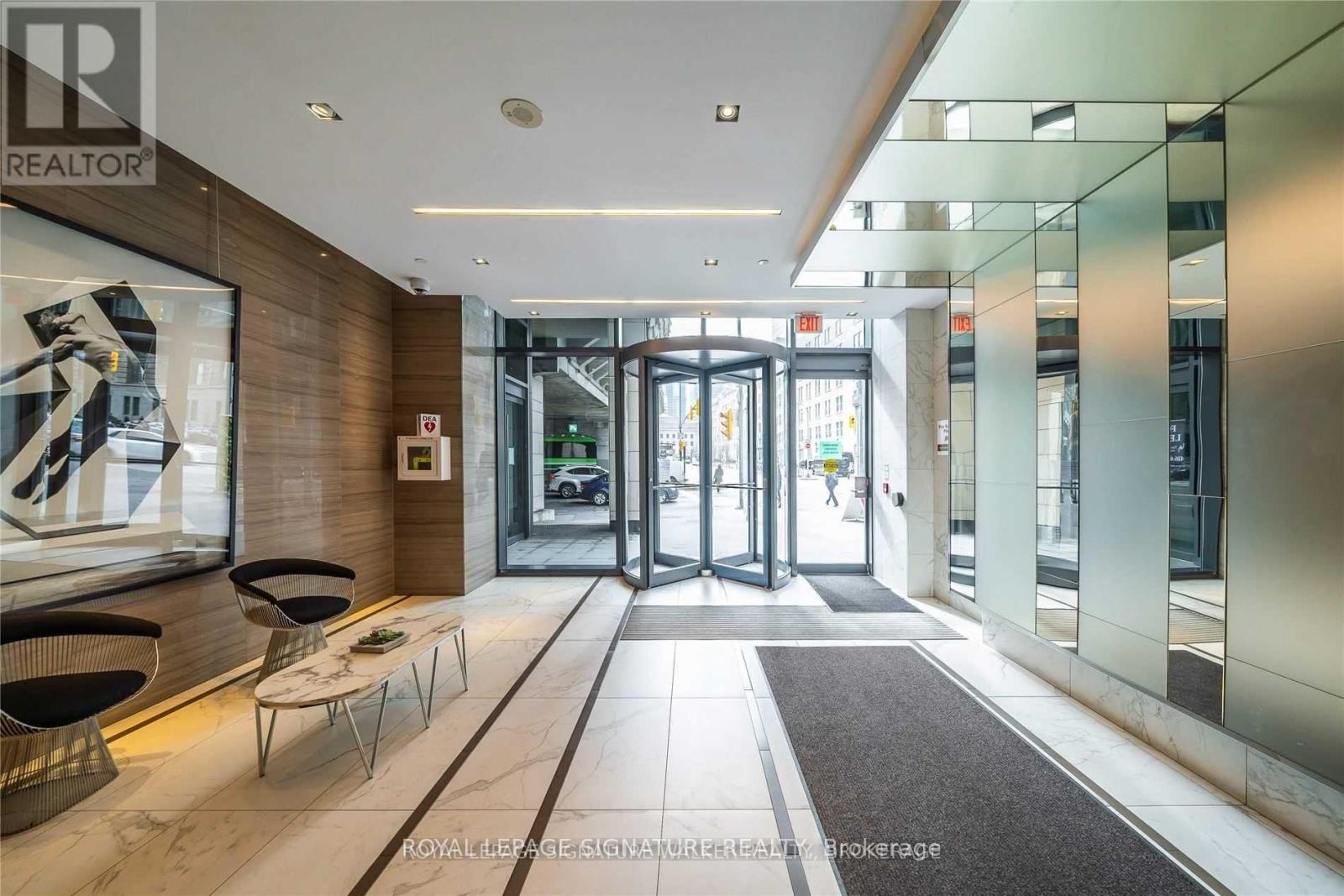 2101 - 1 The Esplanade Drive, Toronto (Waterfront Communities), Ontario  M5E 0A8 - Photo 22 - C12206214