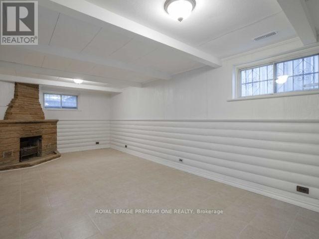 Entire Property - 139 Mckee Avenue, Toronto, Ontario  M2N 4C5 - Photo 5 - C12206220