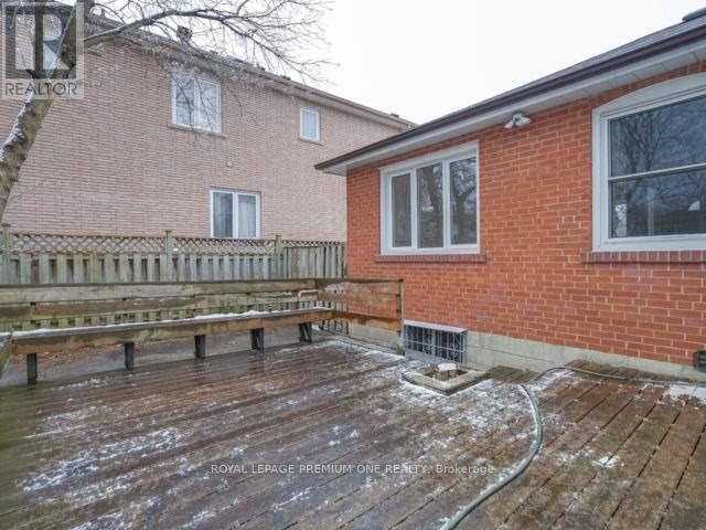 Main Floor - 139 Mckee Avenue, Toronto (Willowdale East), Ontario  M2N 4C5 - Photo 14 - C12206241