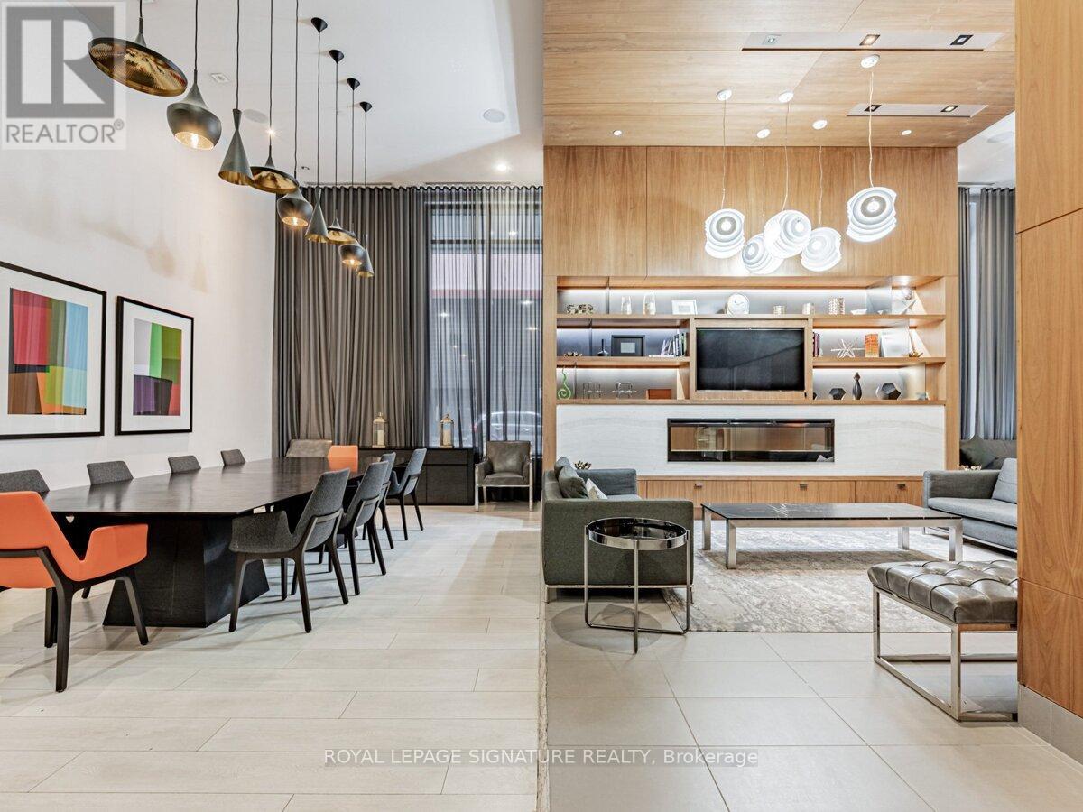 1804 - 295 Adelaide Street W, Toronto, Ontario  M5V 0L4 - Photo 29 - C12206247