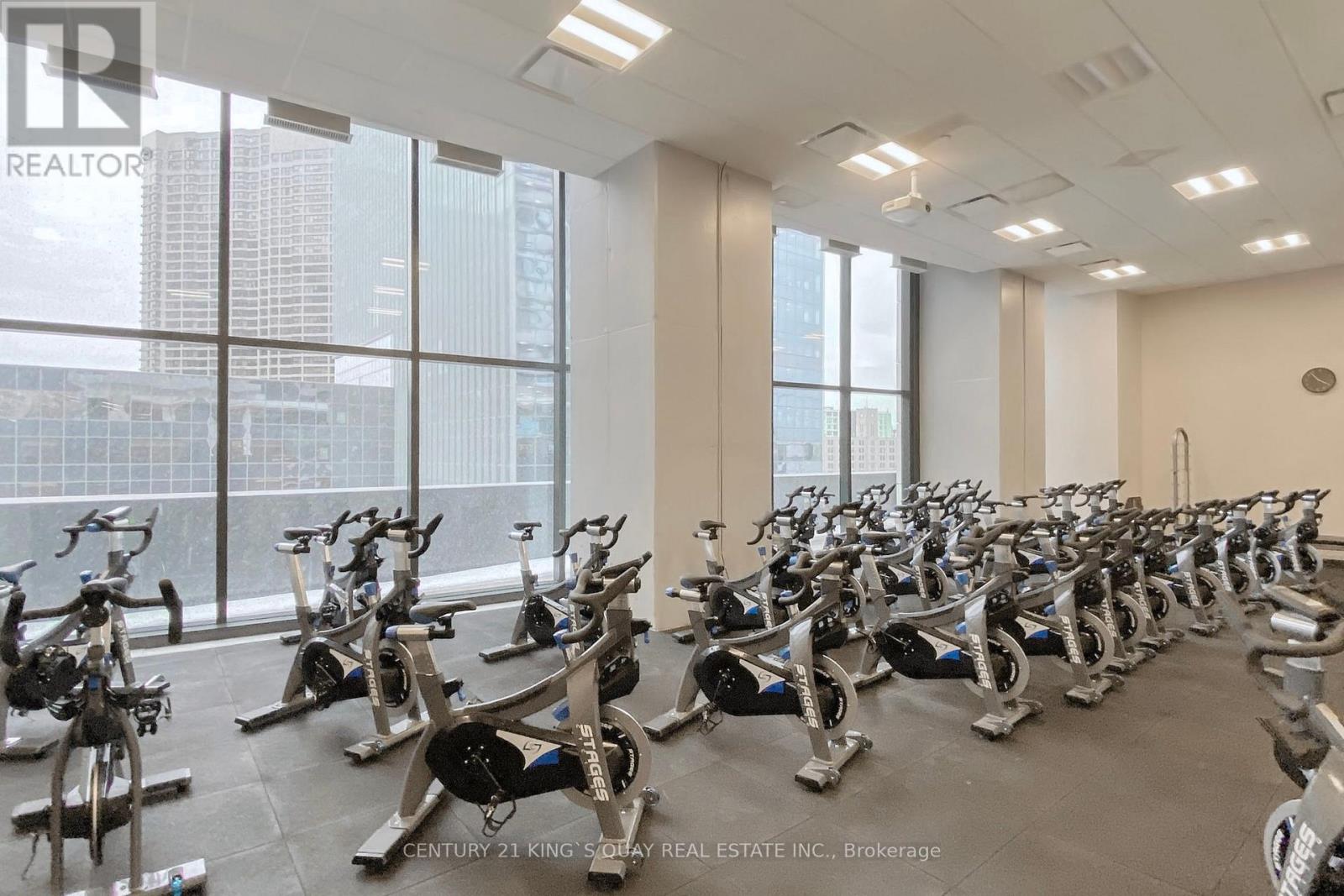 4204 - 88 Harbour Street, Toronto (Waterfront Communities), Ontario  M5J 0C3 - Photo 44 - C12206269
