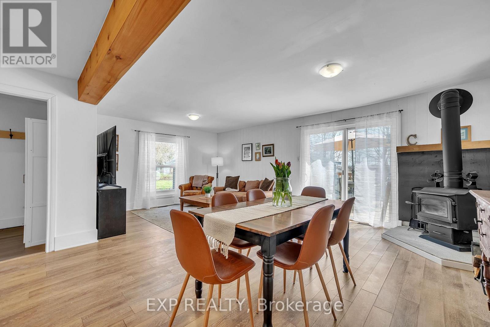 148 County Road 28, Prince Edward County, Ontario  K8N 4Z7 - Photo 17 - X12173864