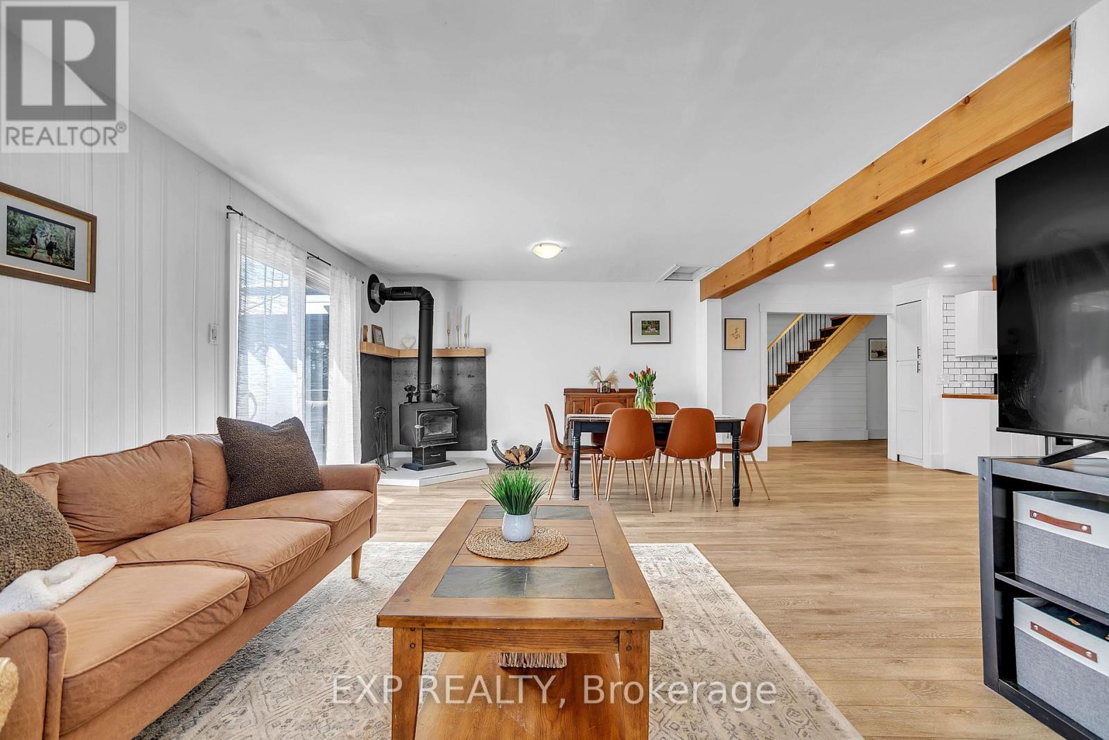 148 County Road 28, Prince Edward County, Ontario  K8N 4Z7 - Photo 18 - X12173864