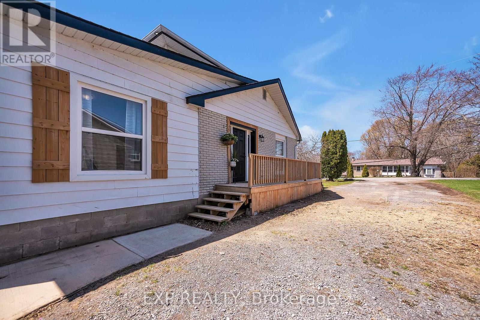 148 County Road 28, Prince Edward County, Ontario  K8N 4Z7 - Photo 5 - X12173864