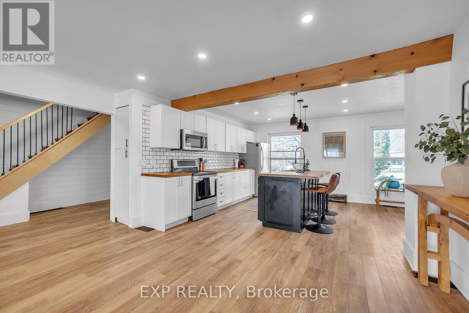 148 County Road 28, Prince Edward County, Ontario  K8N 4Z7 - Photo 8 - X12173864