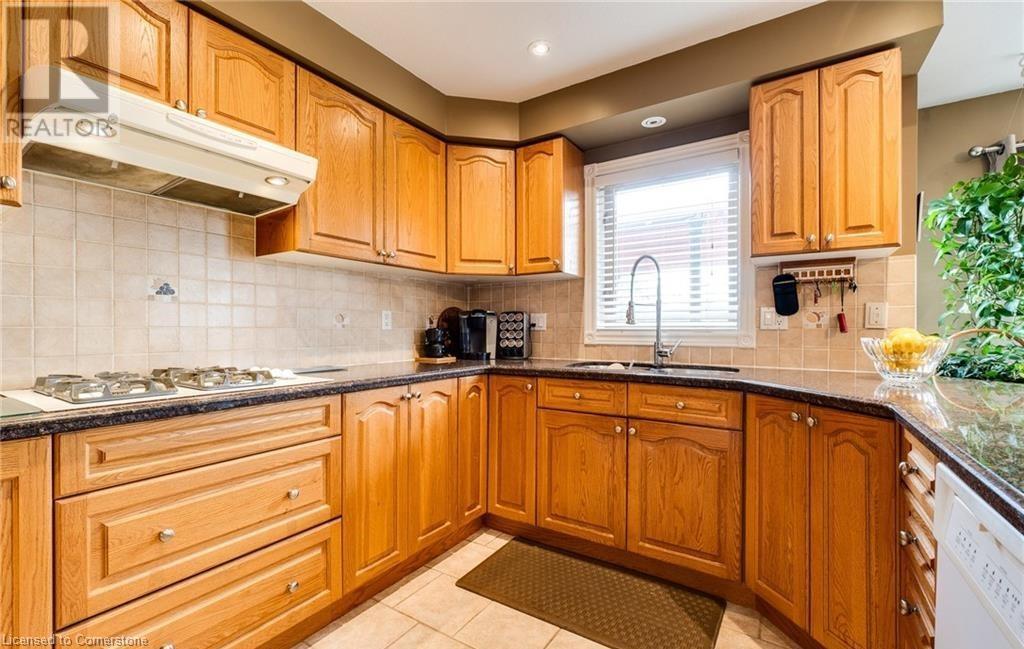 10 Grassyplain Drive, Mount Hope, Ontario  L0R 1W0 - Photo 16 - 40738765