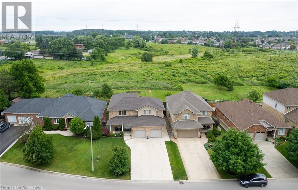 10 Grassyplain Drive, Mount Hope, Ontario  L0R 1W0 - Photo 2 - 40738765