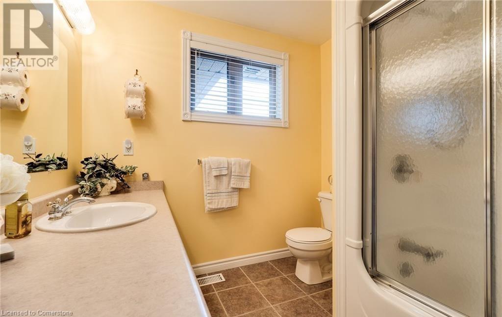 10 Grassyplain Drive, Mount Hope, Ontario  L0R 1W0 - Photo 35 - 40738765