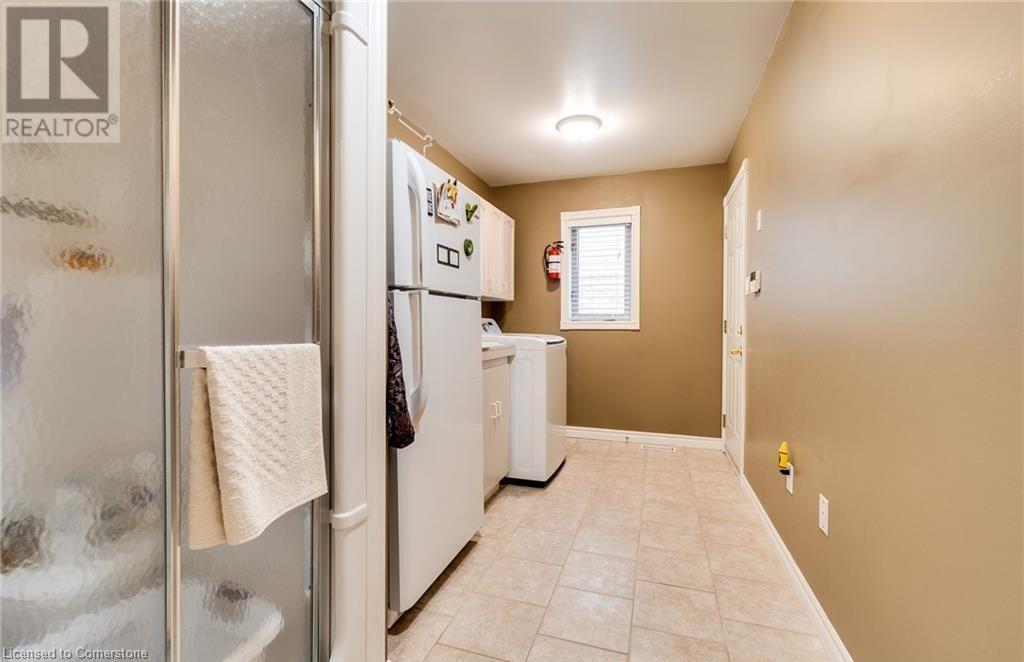 10 Grassyplain Drive, Mount Hope, Ontario  L0R 1W0 - Photo 36 - 40738765