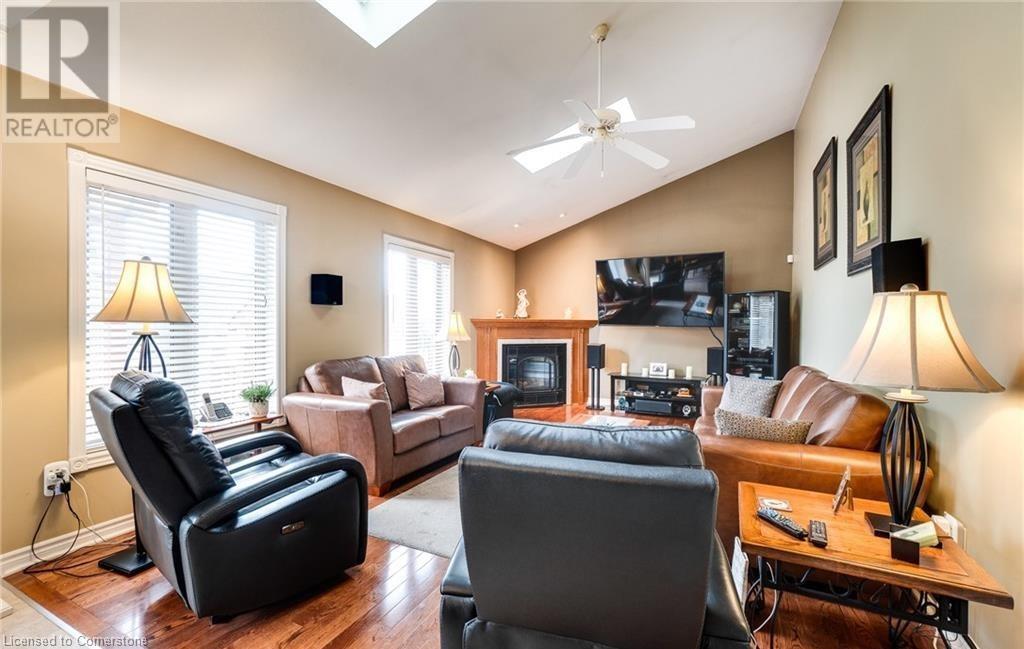 10 Grassyplain Drive, Mount Hope, Ontario  L0R 1W0 - Photo 8 - 40738765