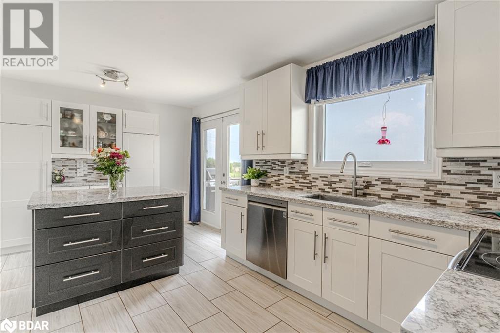 3413 Mccarthy Drive, Clearview, Ontario  L0M 1N0 - Photo 3 - 40738535