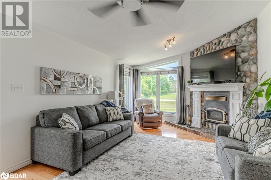 3413 Mccarthy Drive, Clearview, Ontario  L0M 1N0 - Photo 6 - 40738535