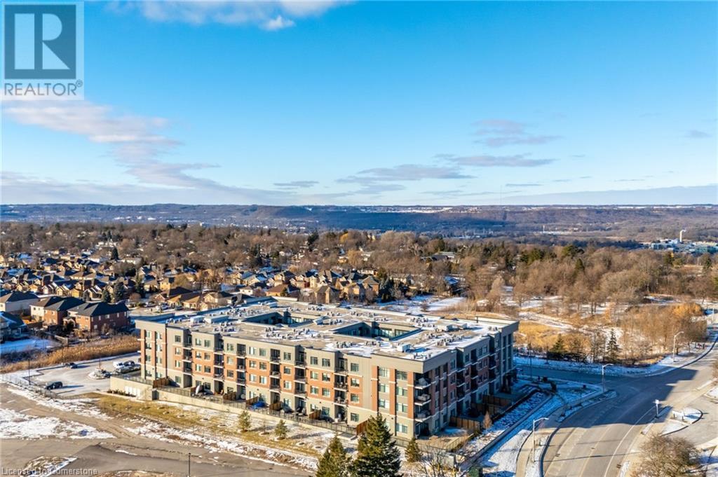 1 Redfern Avenue Unit# 329, Hamilton, Ontario  L9C 0E6 - Photo 5 - 40727450