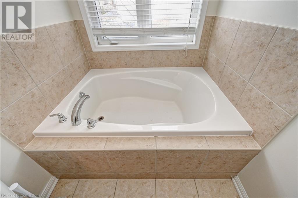 4 Dalton Drive, Cambridge, Ontario N3C 0E7 - Photo 25 - 40736412