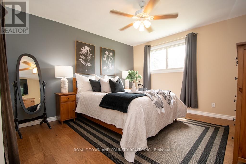 15 Janet Drive, Kawartha Lakes, Ontario  L0B 1K0 - Photo 18 - X12206320