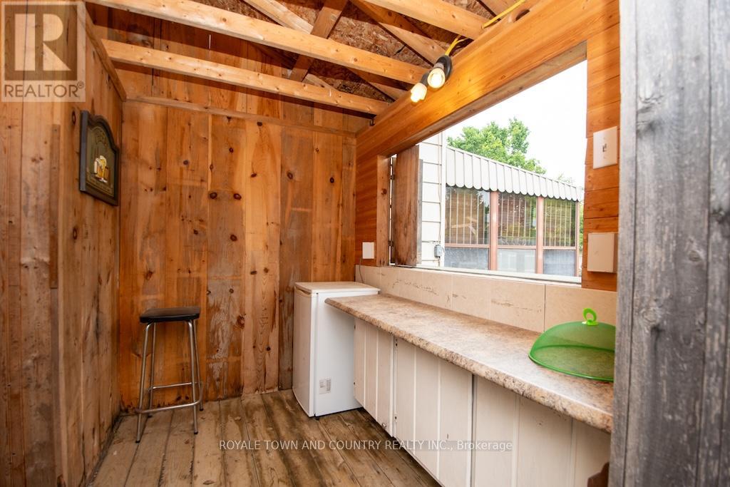 15 Janet Drive, Kawartha Lakes, Ontario  L0B 1K0 - Photo 31 - X12206320