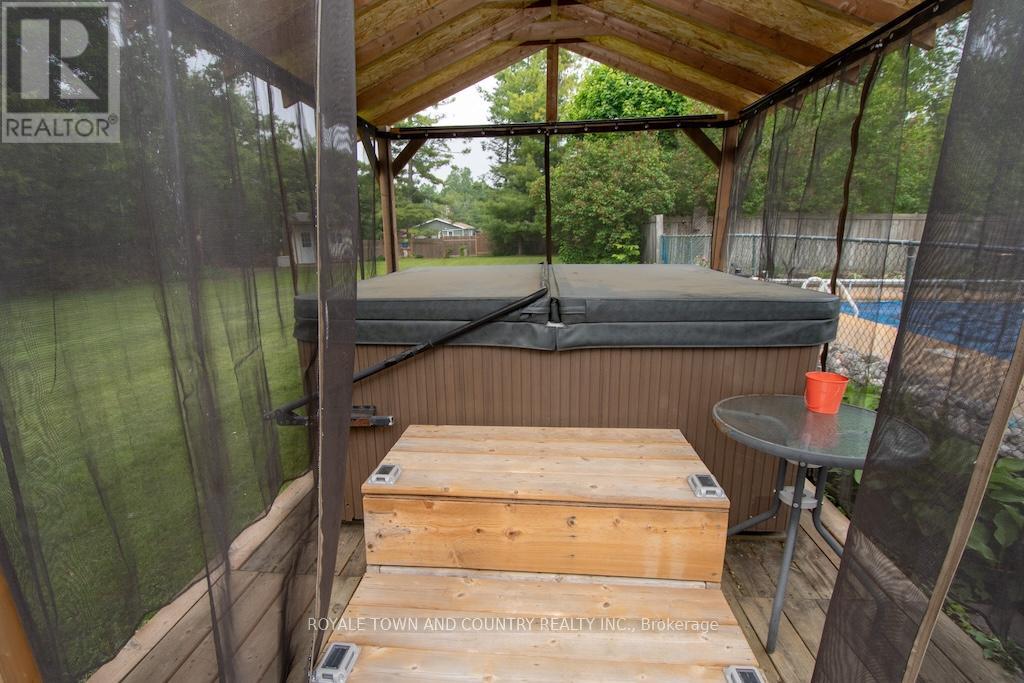 15 Janet Drive, Kawartha Lakes, Ontario  L0B 1K0 - Photo 33 - X12206320