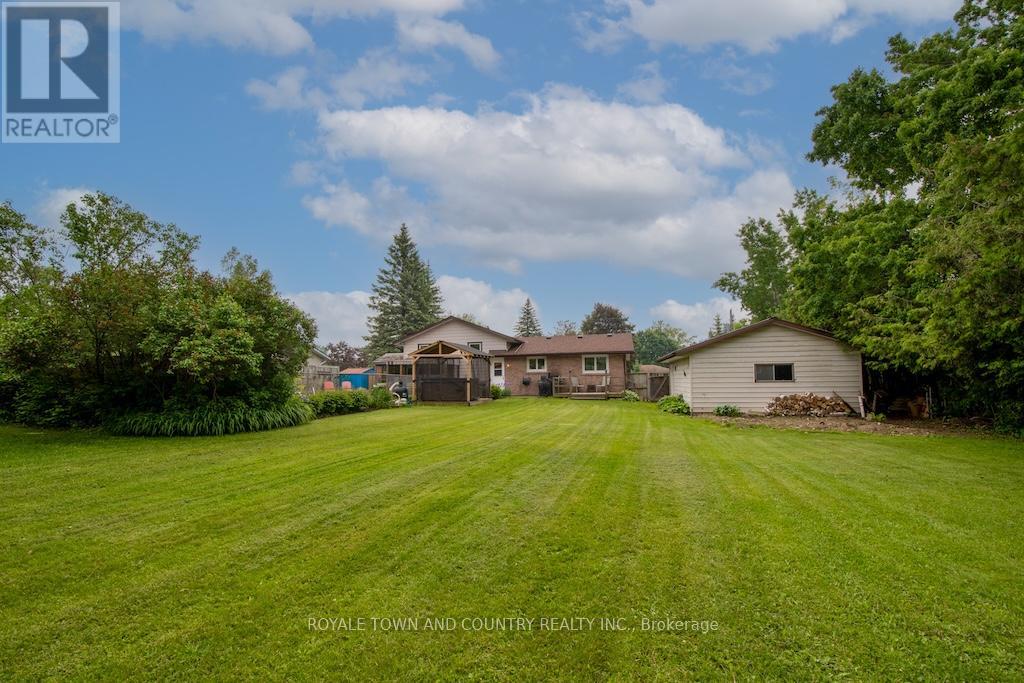 15 Janet Drive, Kawartha Lakes, Ontario  L0B 1K0 - Photo 39 - X12206320