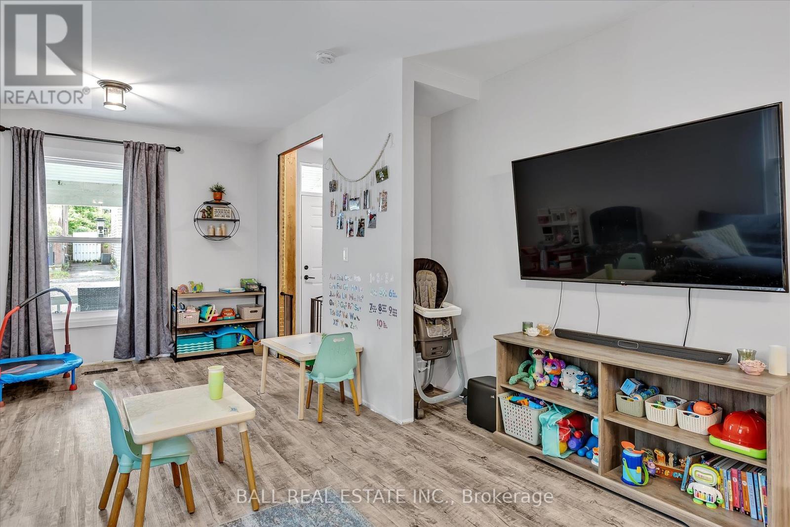 576 Bethune Street, Peterborough Central, Ontario  K9H 3Z8 - Photo 12 - X12206343