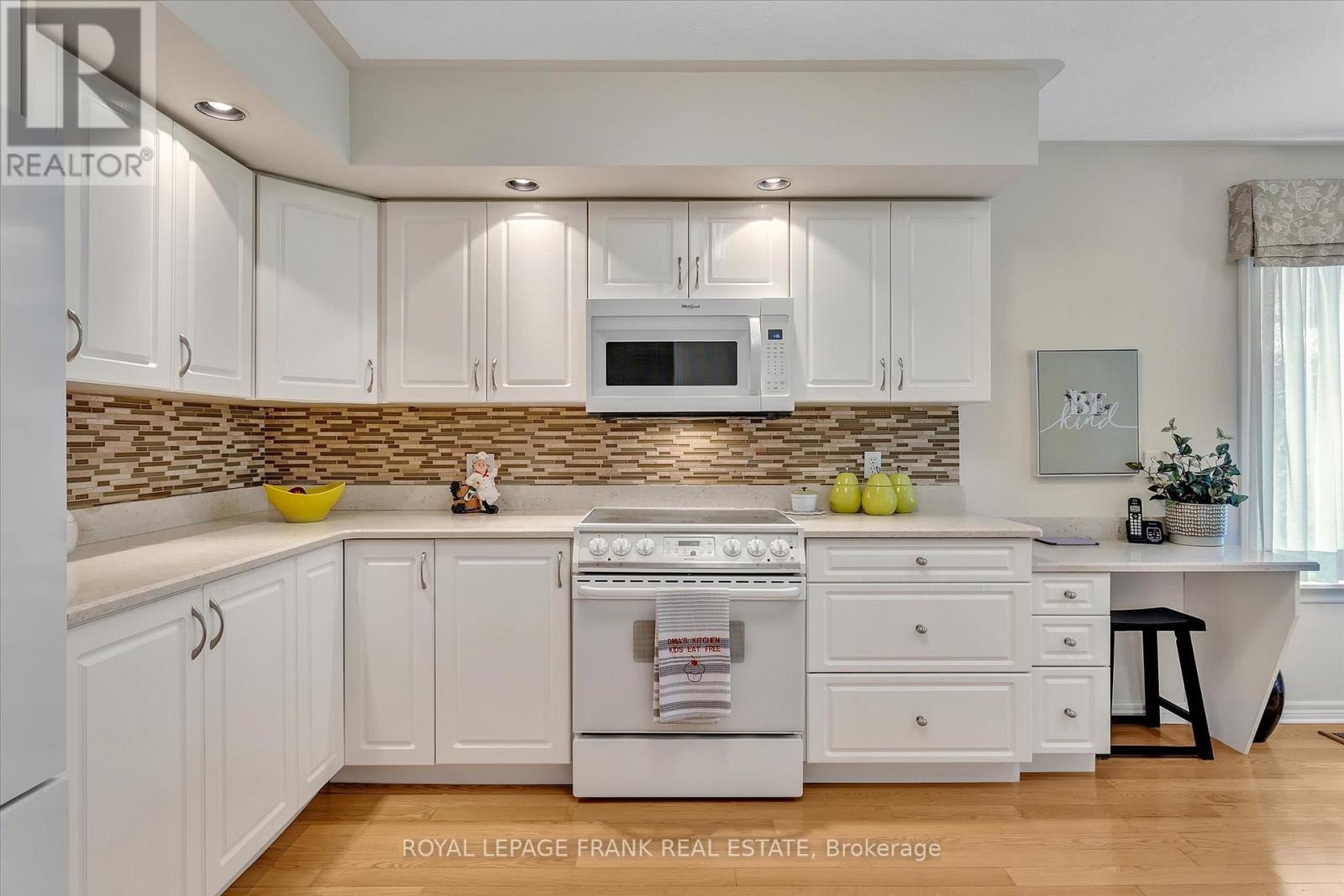 1083 Danita Boulevard, Peterborough West, Ontario  K9J 7K7 - Photo 13 - X12206355