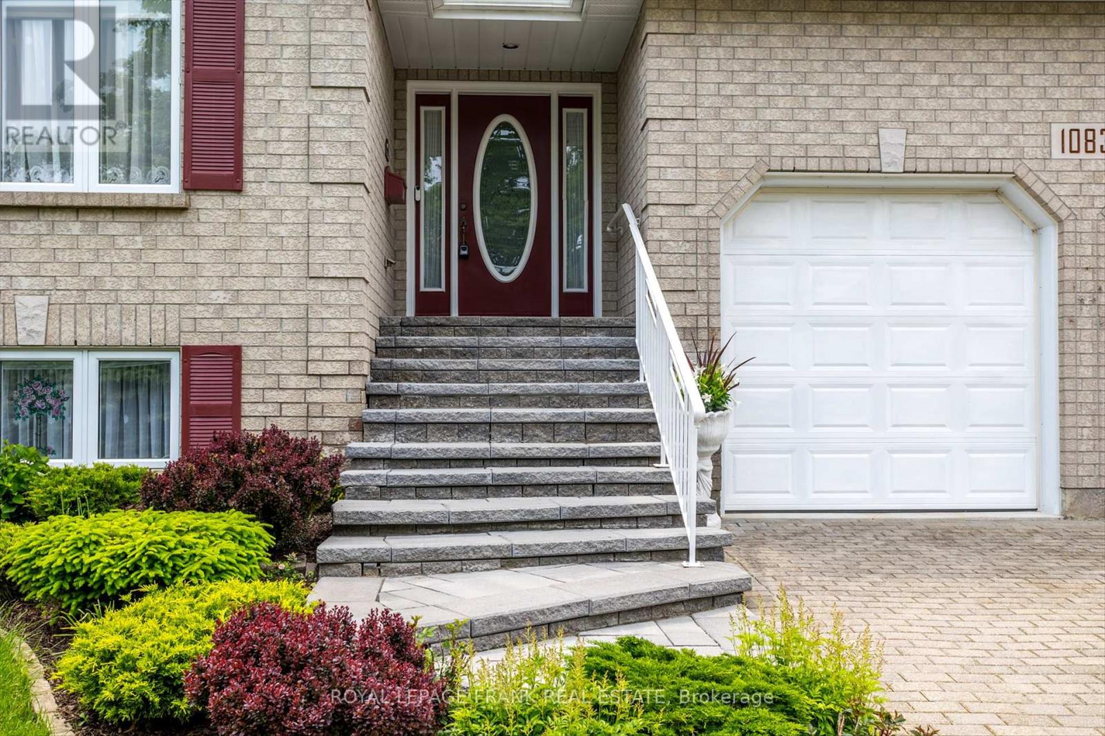 1083 Danita Boulevard, Peterborough West, Ontario  K9J 7K7 - Photo 4 - X12206355