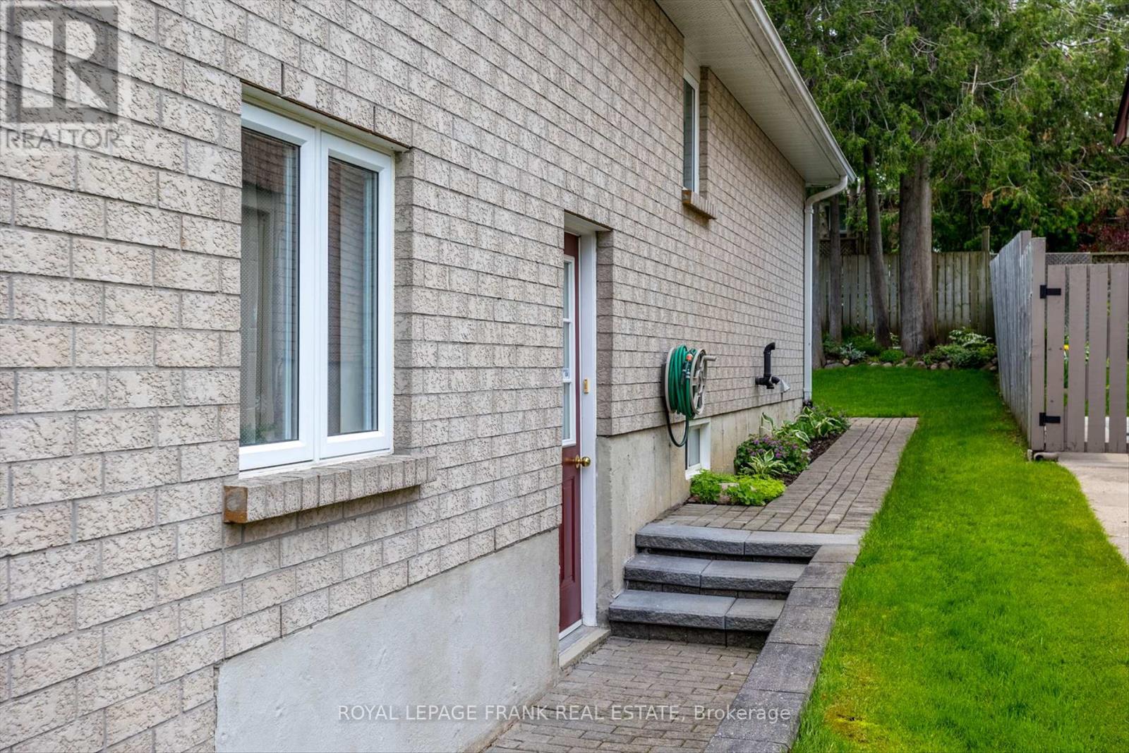 1083 Danita Boulevard, Peterborough West, Ontario  K9J 7K7 - Photo 43 - X12206355
