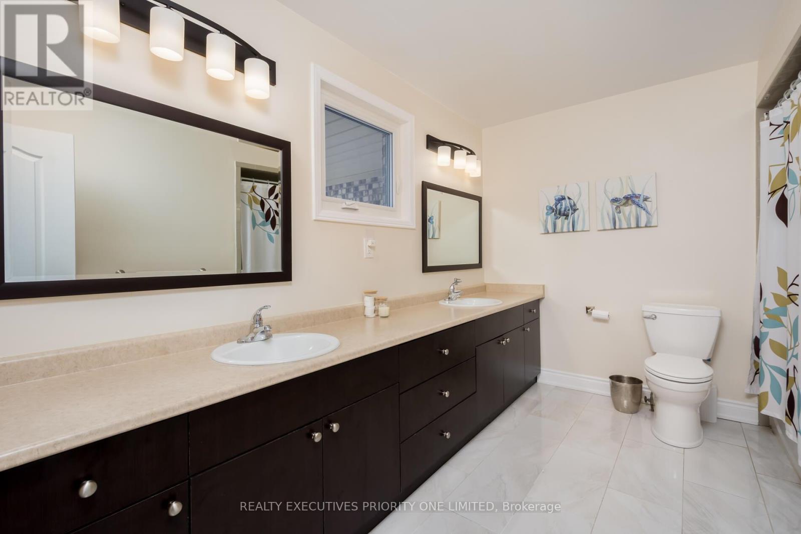 206 Andrew Park, Vaughan (West Woodbridge), Ontario  L4L 1G2 - Photo 21 - N12206163