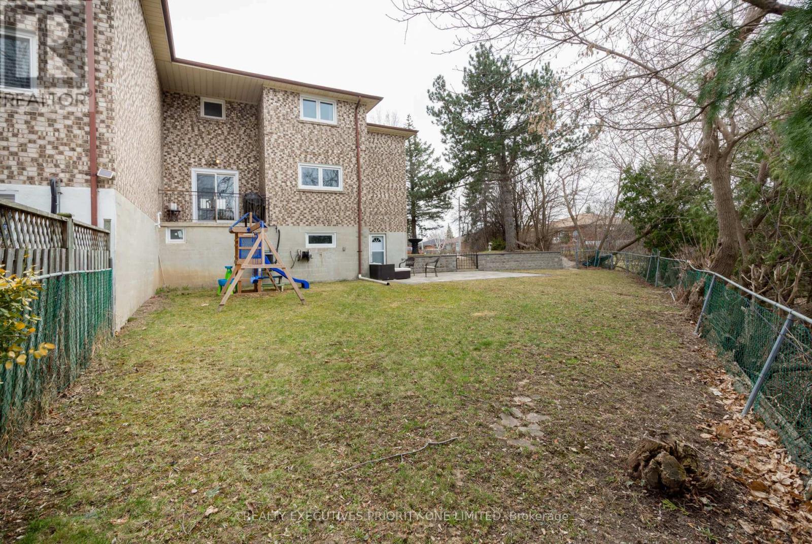 206 Andrew Park, Vaughan (West Woodbridge), Ontario  L4L 1G2 - Photo 32 - N12206163