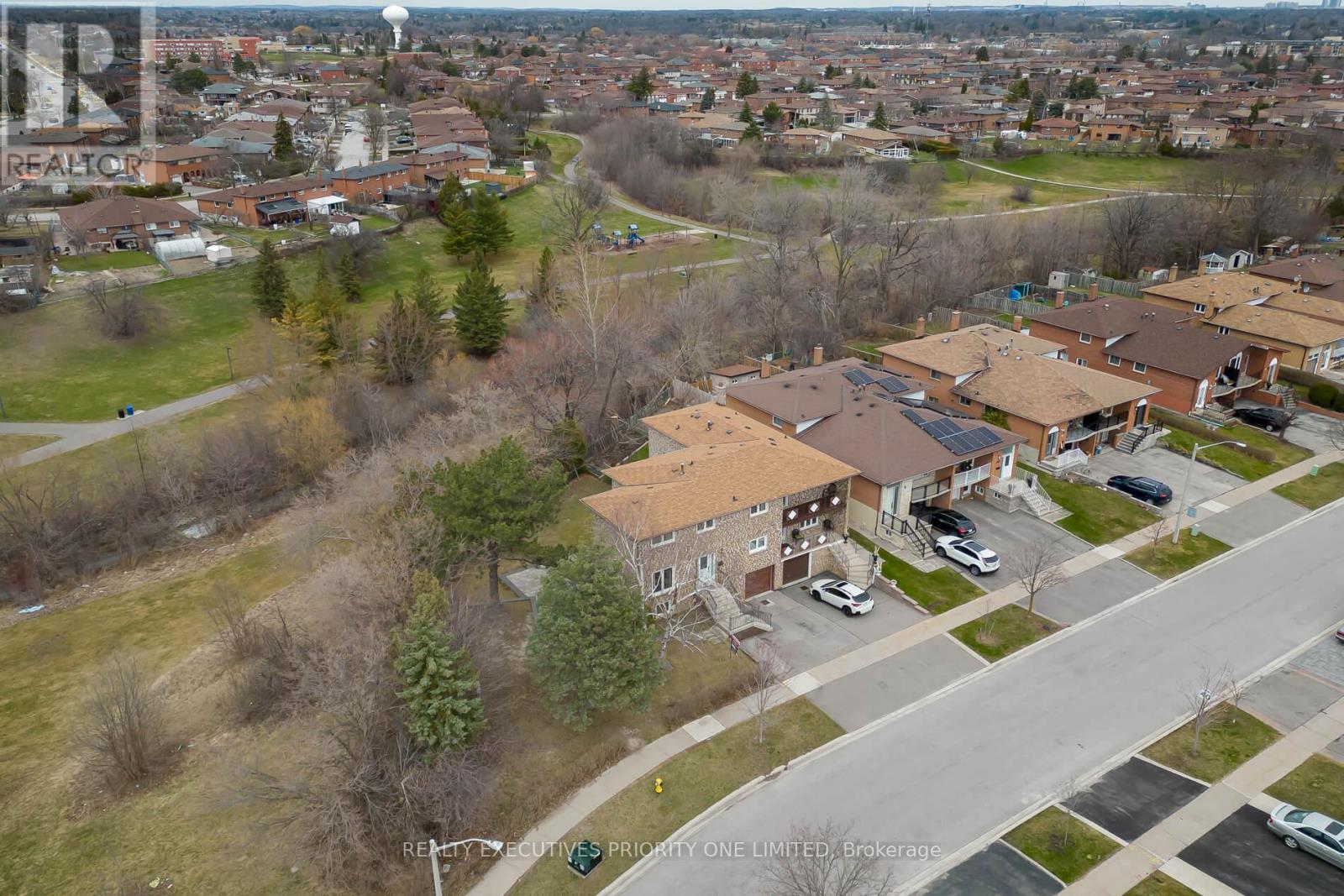 206 Andrew Park, Vaughan (West Woodbridge), Ontario  L4L 1G2 - Photo 36 - N12206163