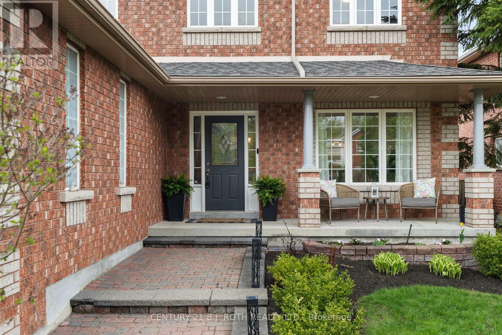2223 Jack Crescent, Innisfil, Ontario  L9S 2C7 - Photo 3 - N12206200