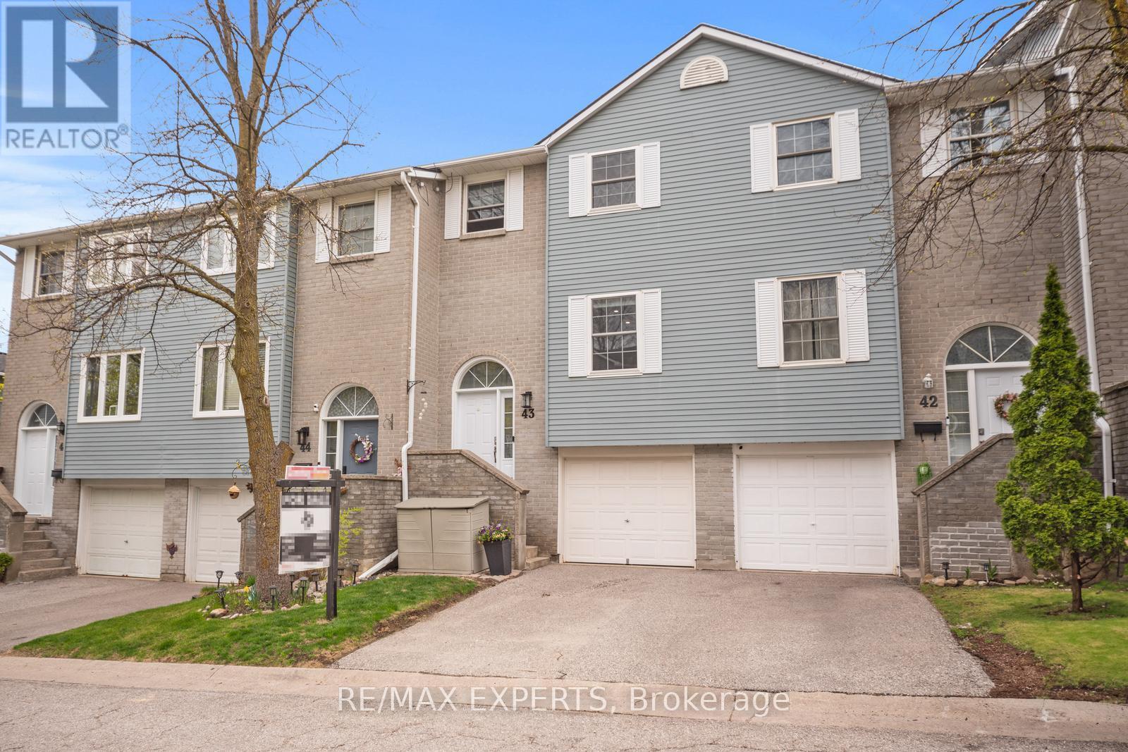 43 HARMONY CIRCLE, Bradford West Gwillimbury, Ontario