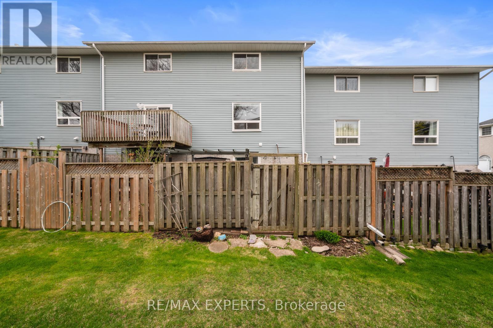 43 Harmony Circle, Bradford West Gwillimbury, Ontario  L3Z 2T9 - Photo 34 - N12206223