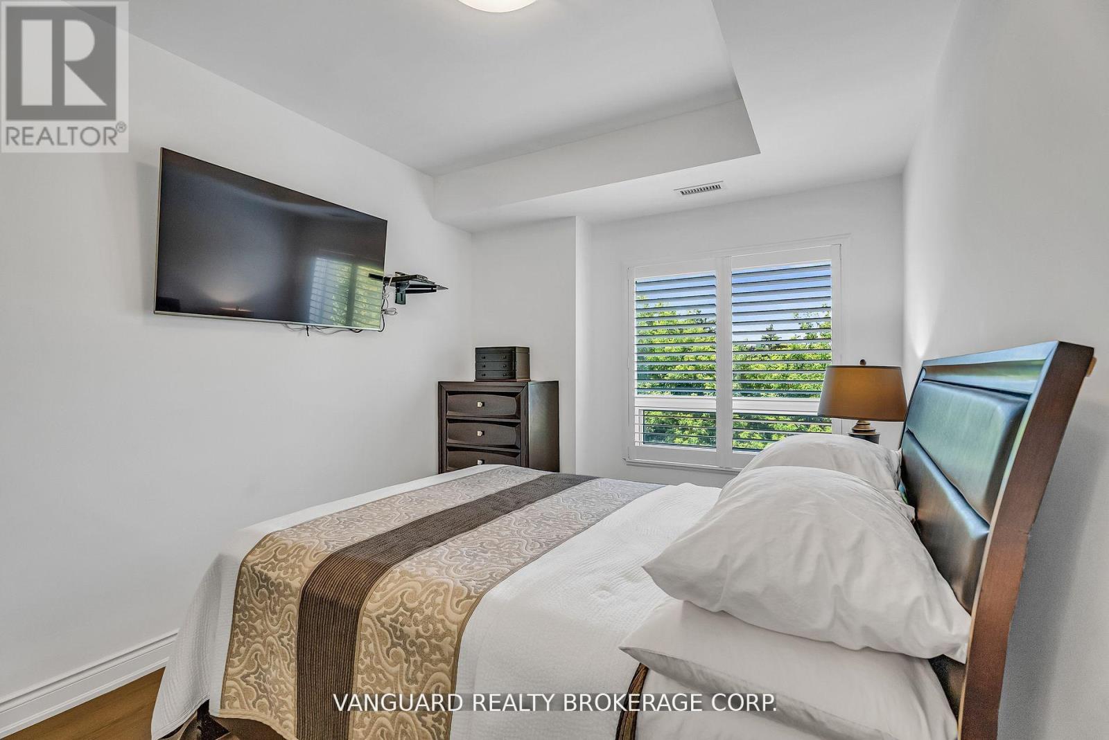 209 - 86 Woodbridge Avenue, Vaughan, Ontario  L4L 0E4 - Photo 24 - N12206227