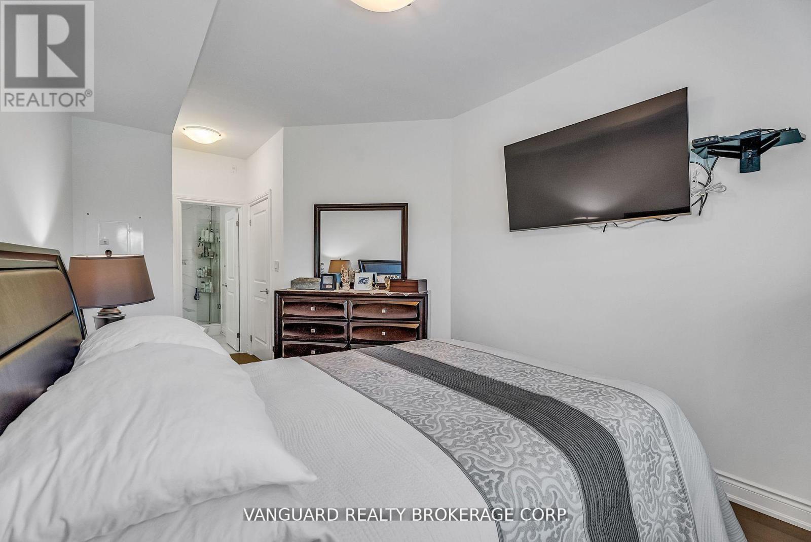 209 - 86 Woodbridge Avenue, Vaughan, Ontario  L4L 0E4 - Photo 25 - N12206227
