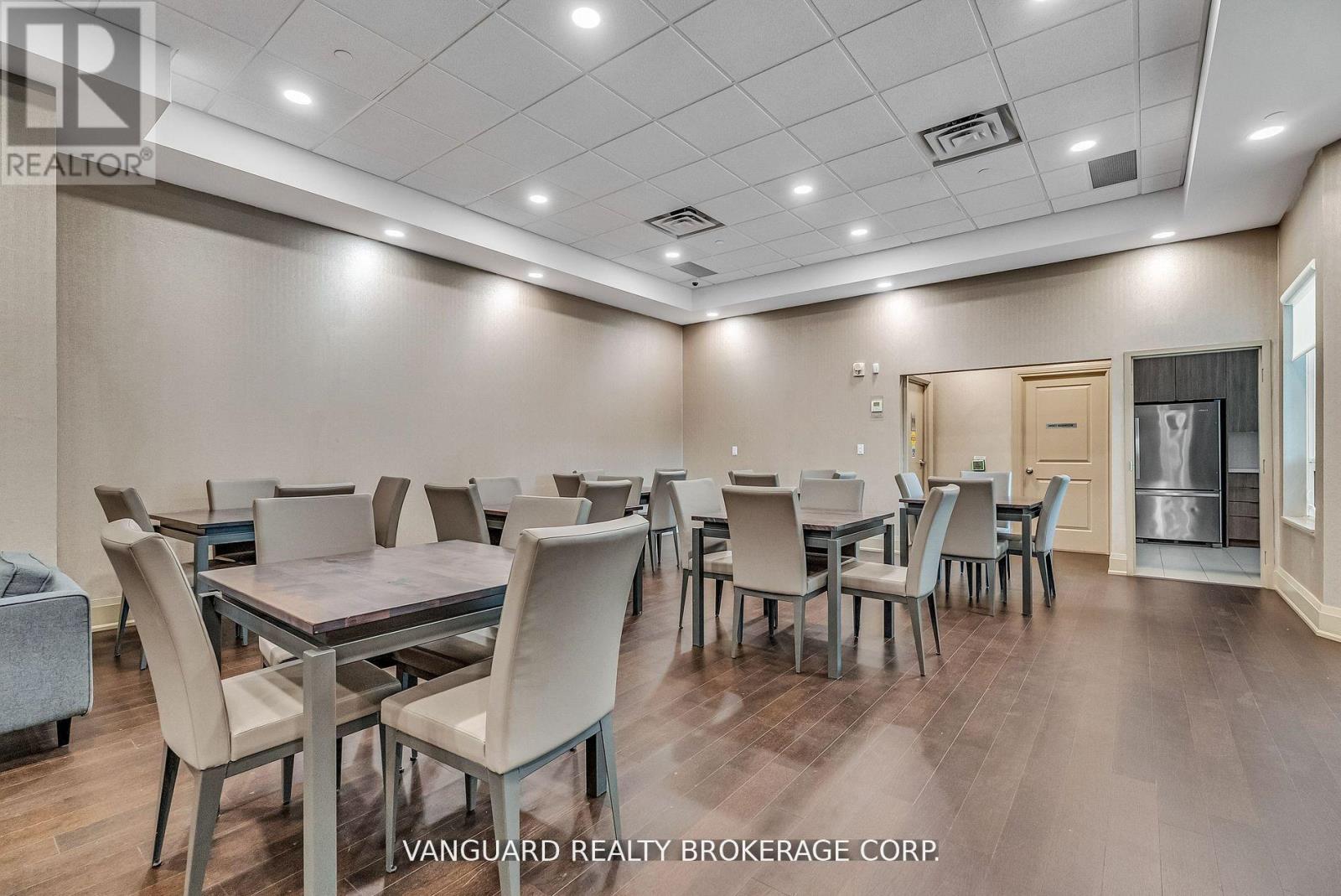 209 - 86 Woodbridge Avenue, Vaughan, Ontario  L4L 0E4 - Photo 37 - N12206227