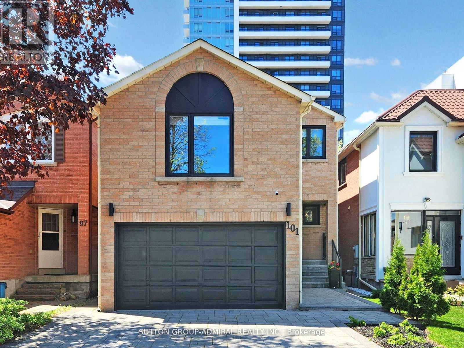 101 GLEN CRESCENT, Vaughan, Ontario