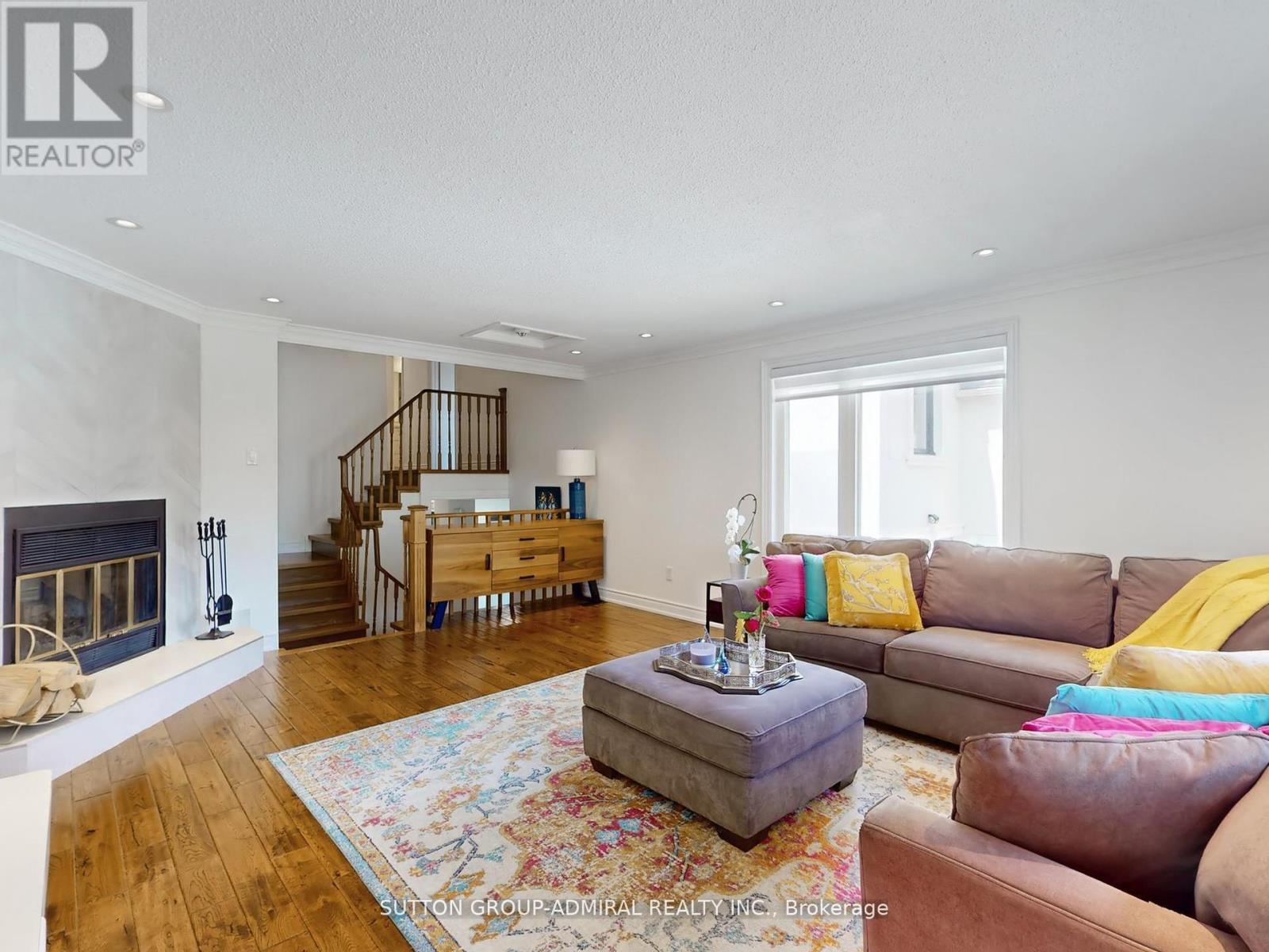 101 Glen Crescent, Vaughan (Uplands), Ontario  L4J 4W3 - Photo 19 - N12206233