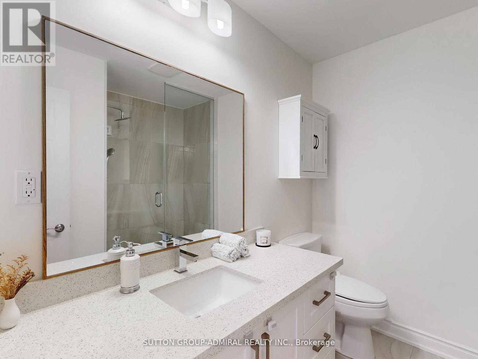 101 Glen Crescent, Vaughan (Uplands), Ontario  L4J 4W3 - Photo 26 - N12206233
