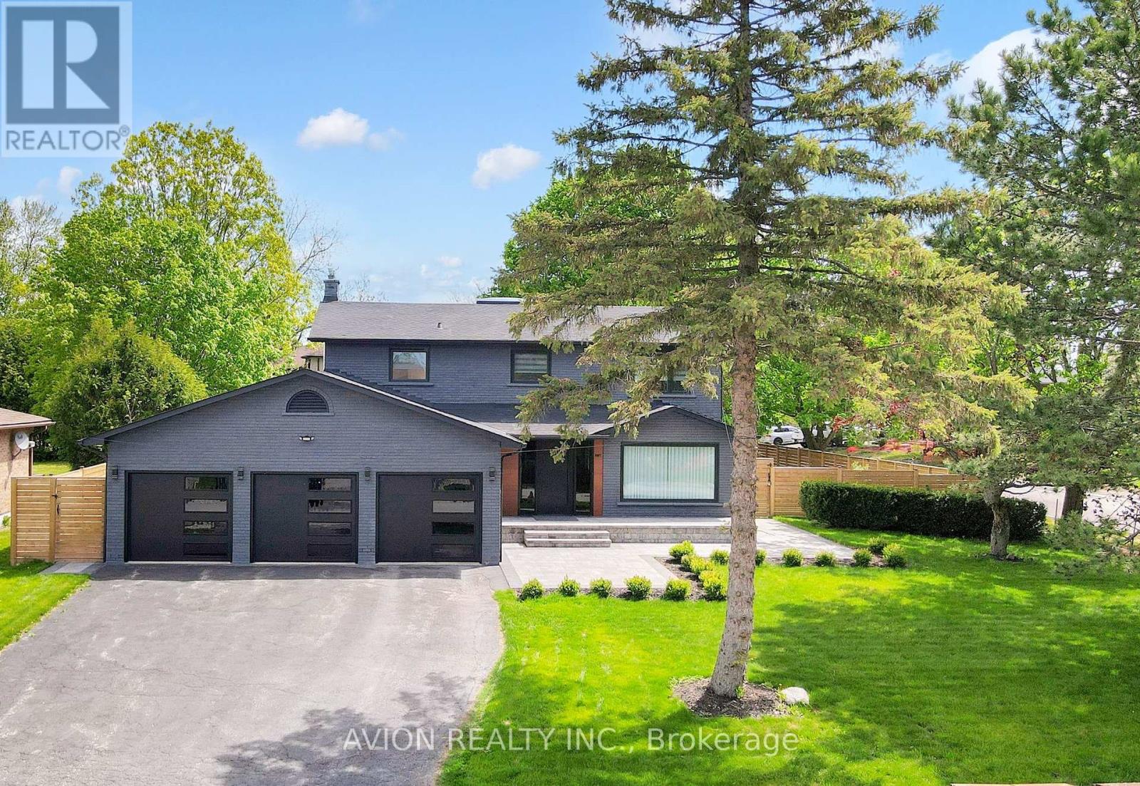1 ROSEGARDEN CRESCENT, Richmond Hill, Ontario