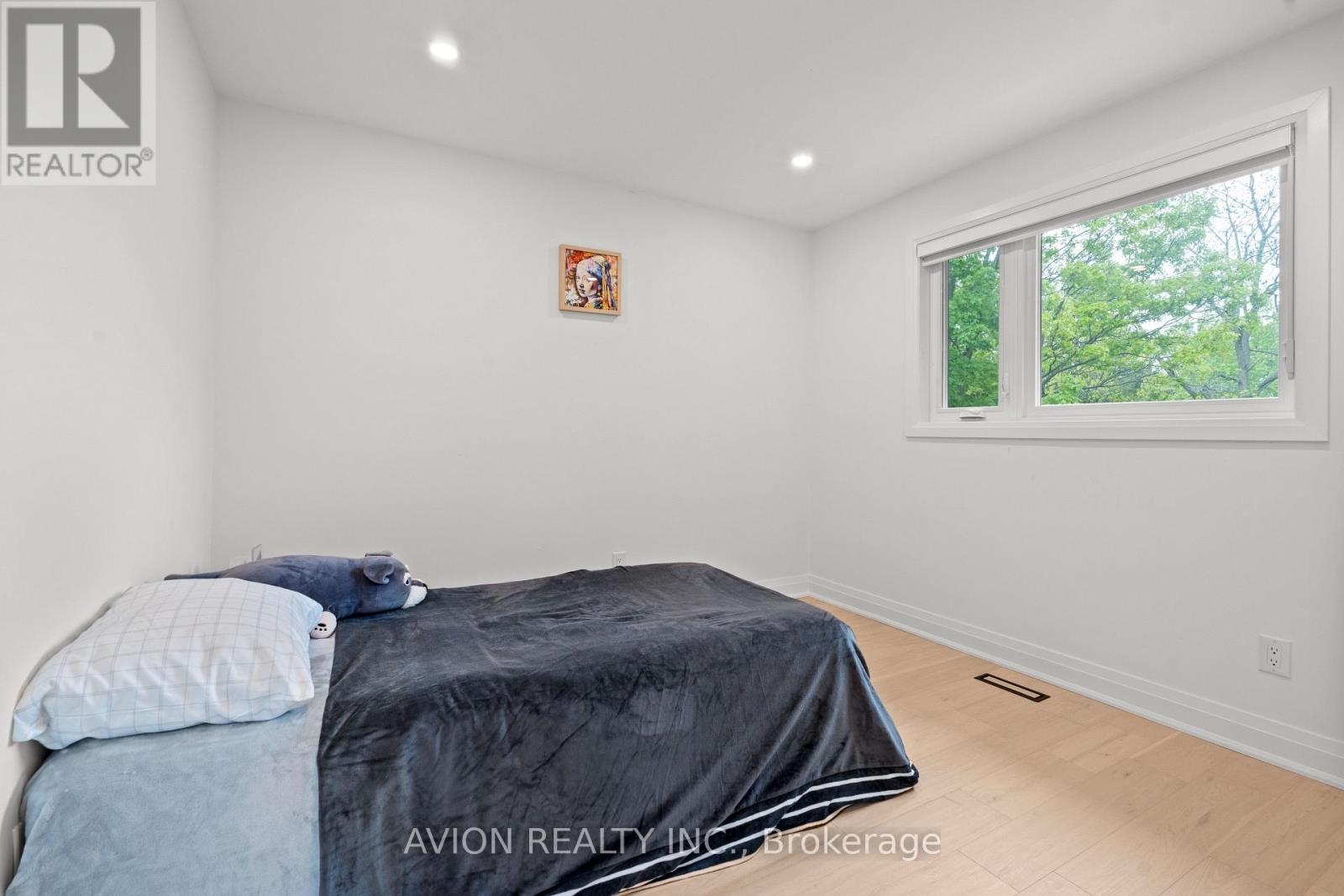 1 Rosegarden Crescent, Richmond Hill, Ontario  L4E 2P1 - Photo 26 - N12206237