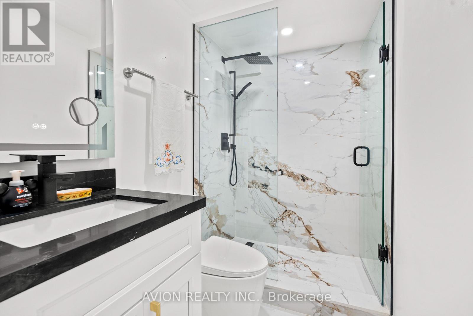 1 Rosegarden Crescent, Richmond Hill, Ontario  L4E 2P1 - Photo 40 - N12206237