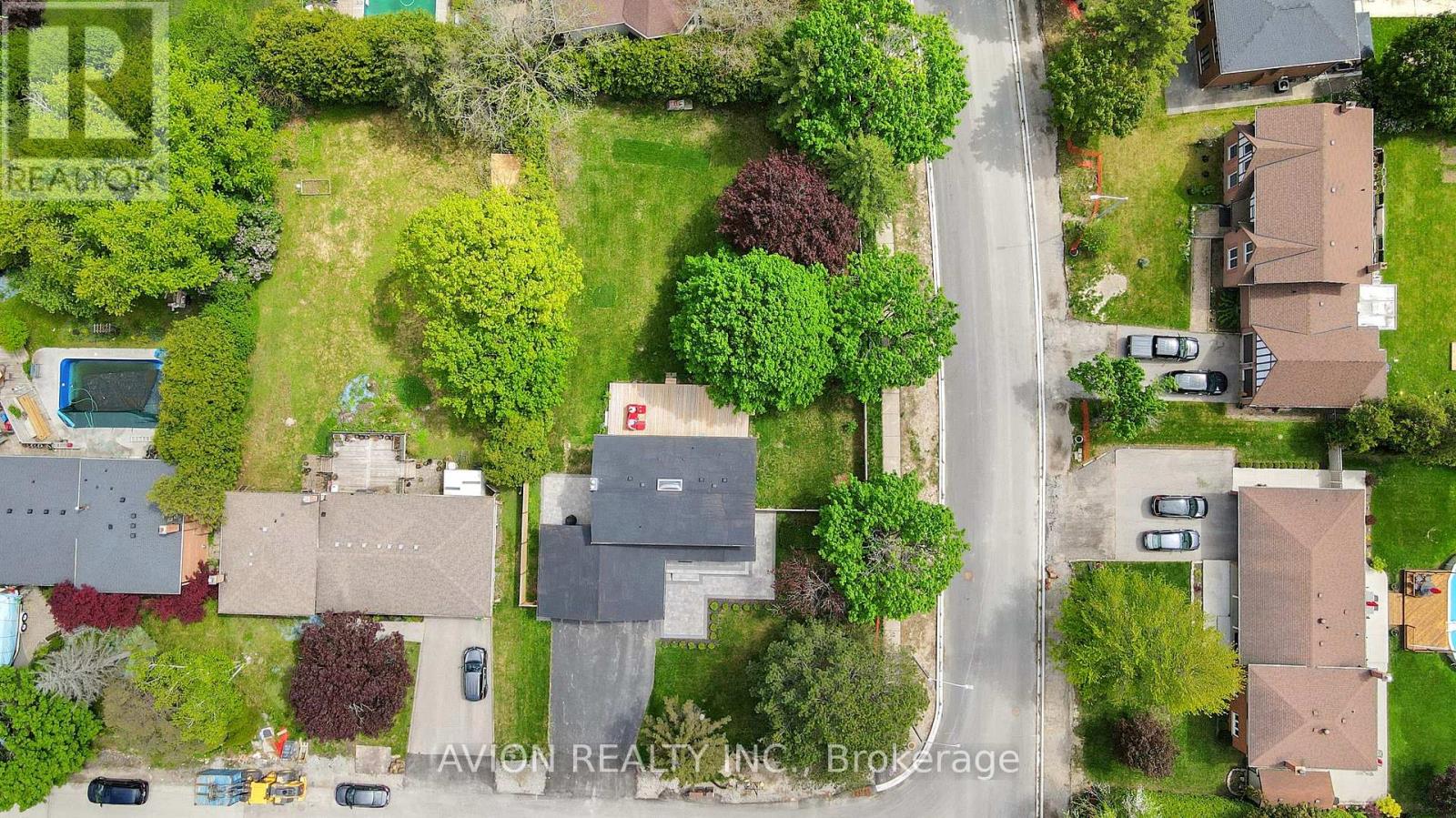 1 Rosegarden Crescent, Richmond Hill, Ontario  L4E 2P1 - Photo 44 - N12206237